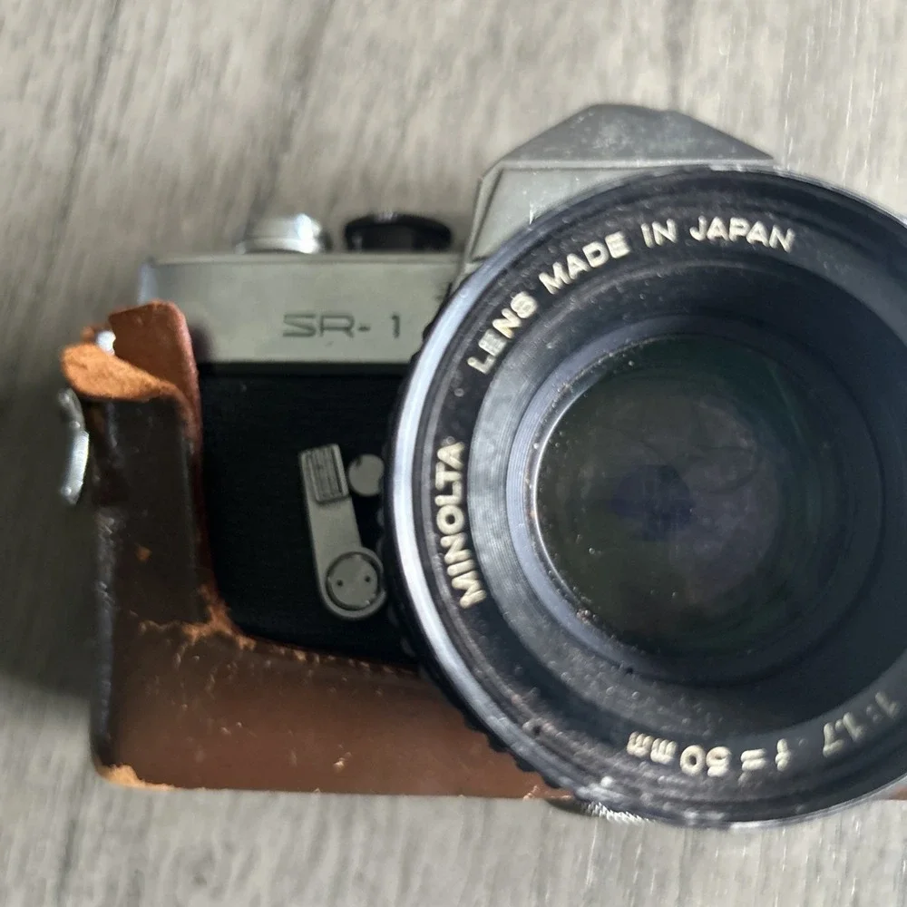 Minolta SR-1 35mm SLR Camera Chiyoda Kogaku Japan Leather Bag Untested For Parts